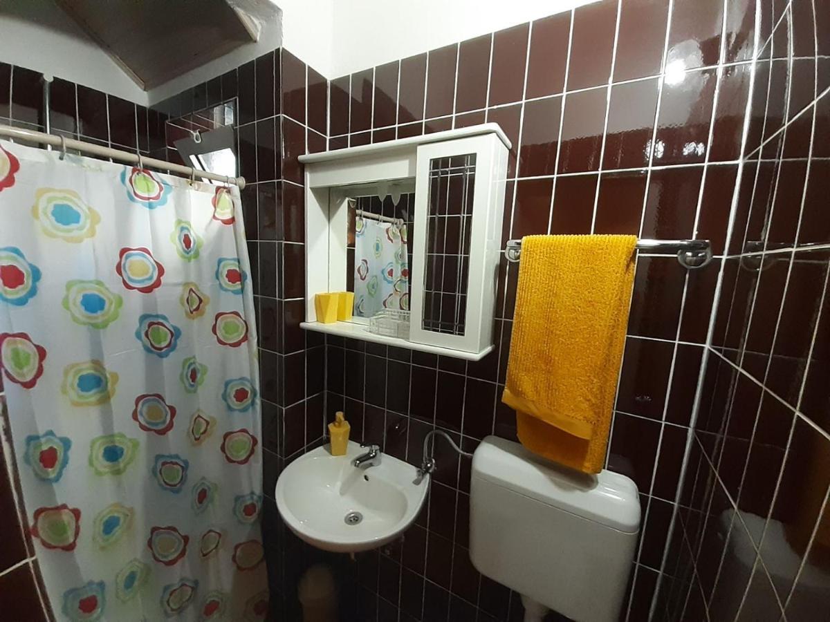 Apartment Tonci ラブ エクステリア 写真